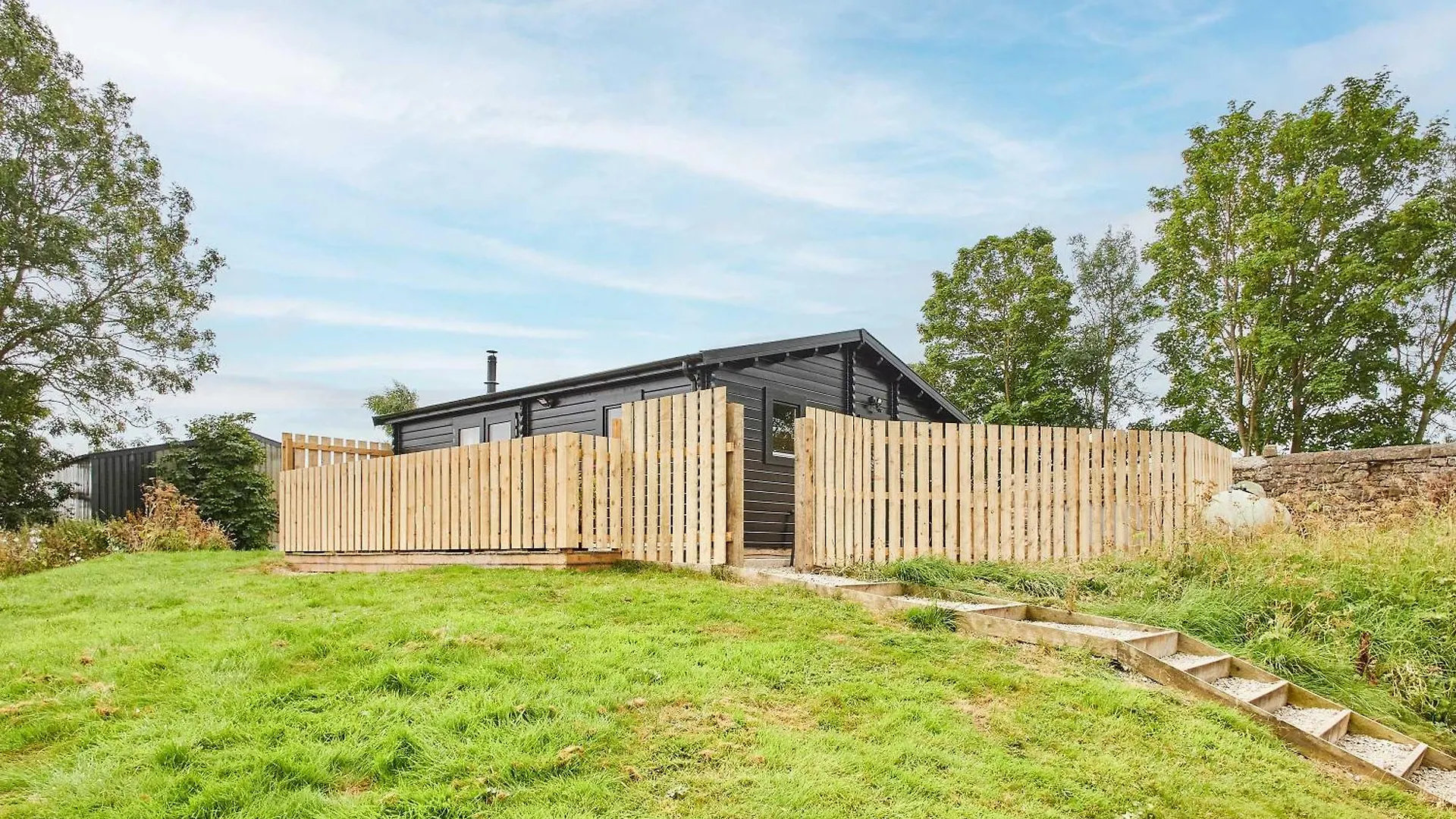 Host & Stay - Station House Cabin Sinnington Storbritannien